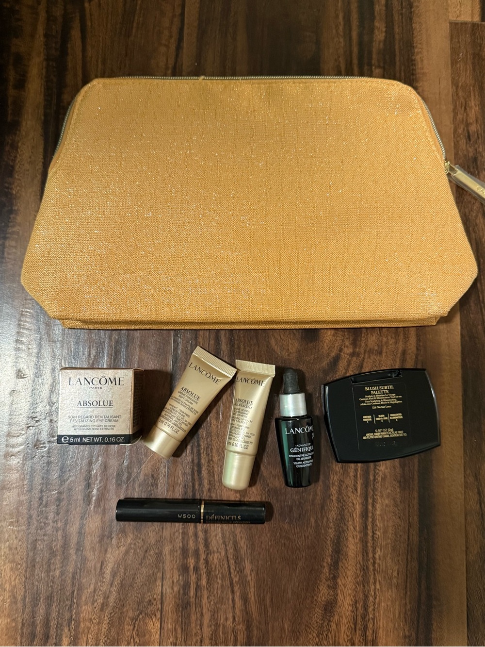 Lancôme Gold Travel Pouch with Lancome Mini Skincare Set